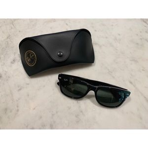 Ray Ban New Wayfarer 901 Sunglasses